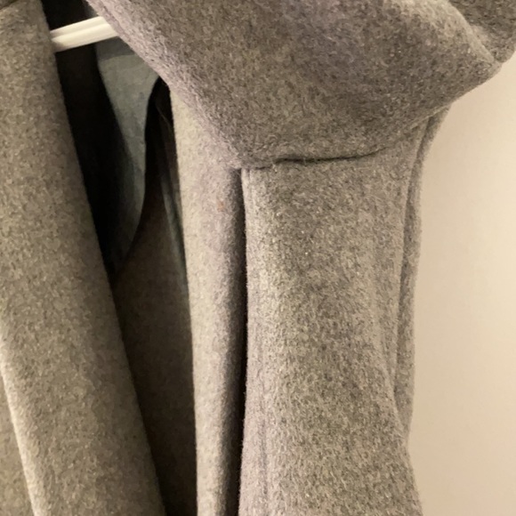 Fall/ winter coats , jackets - Picture 6 of 10